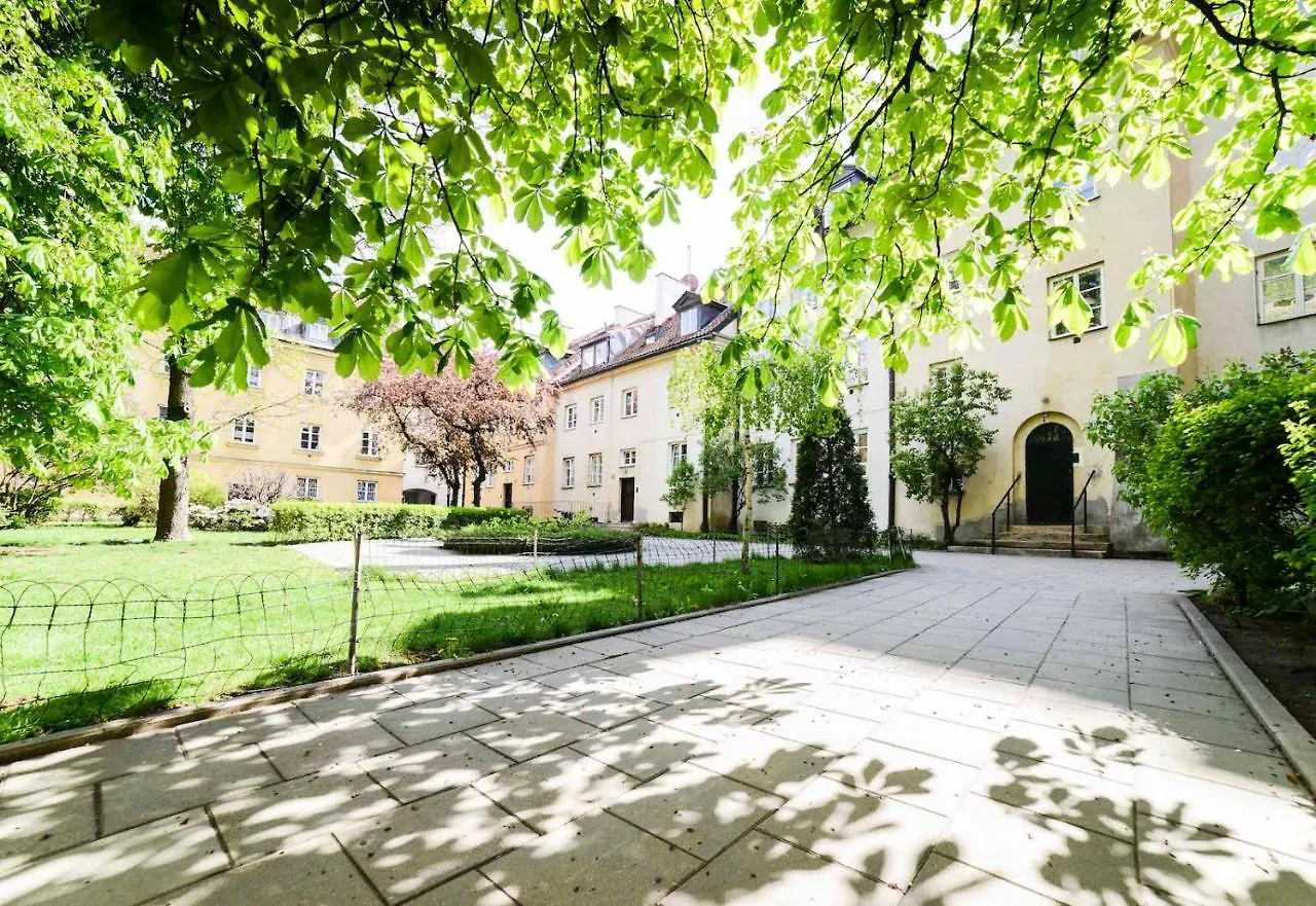 Designers Apartment In The Old Town Warszawa Polen
